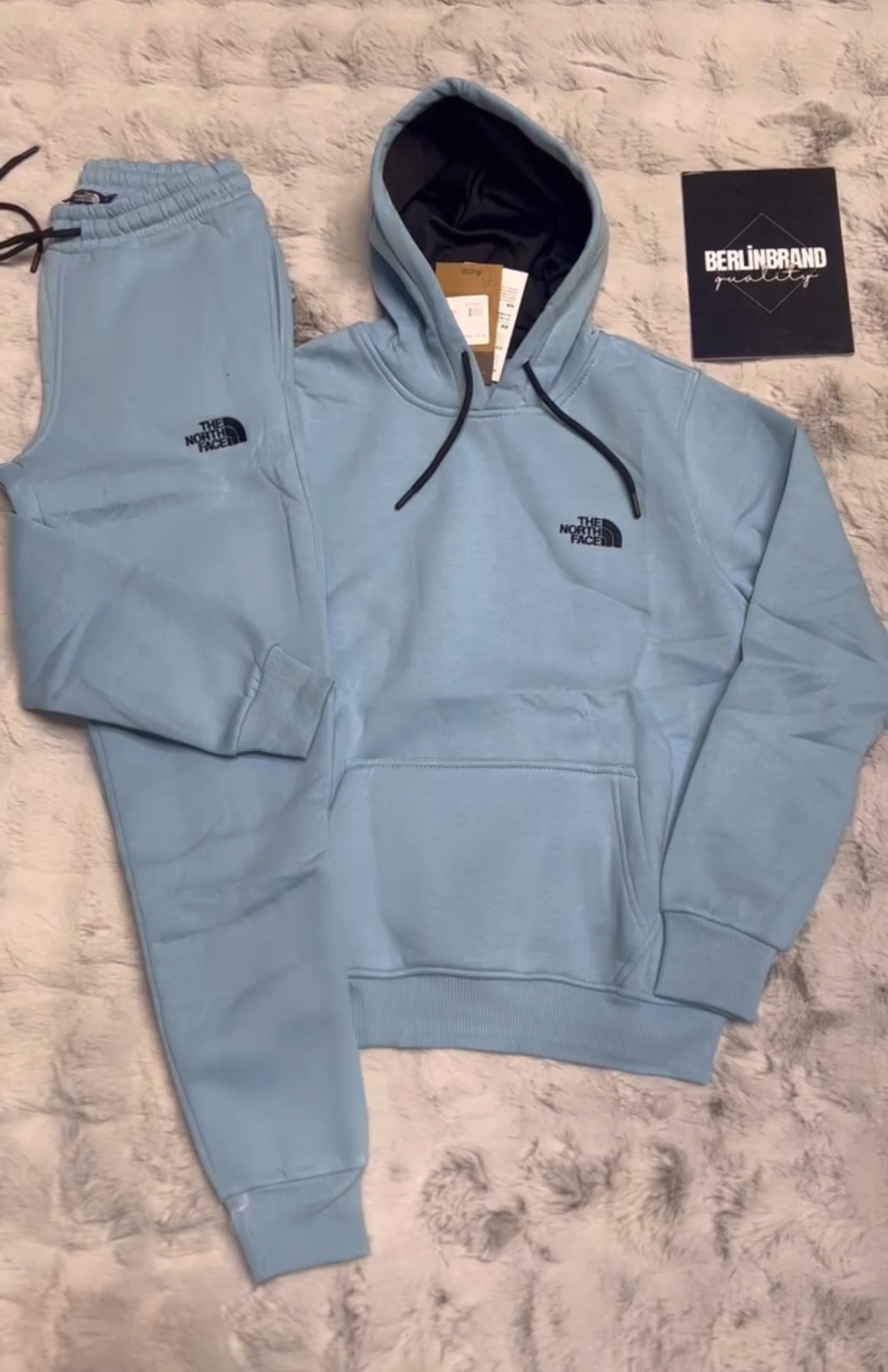 NORTH FACE