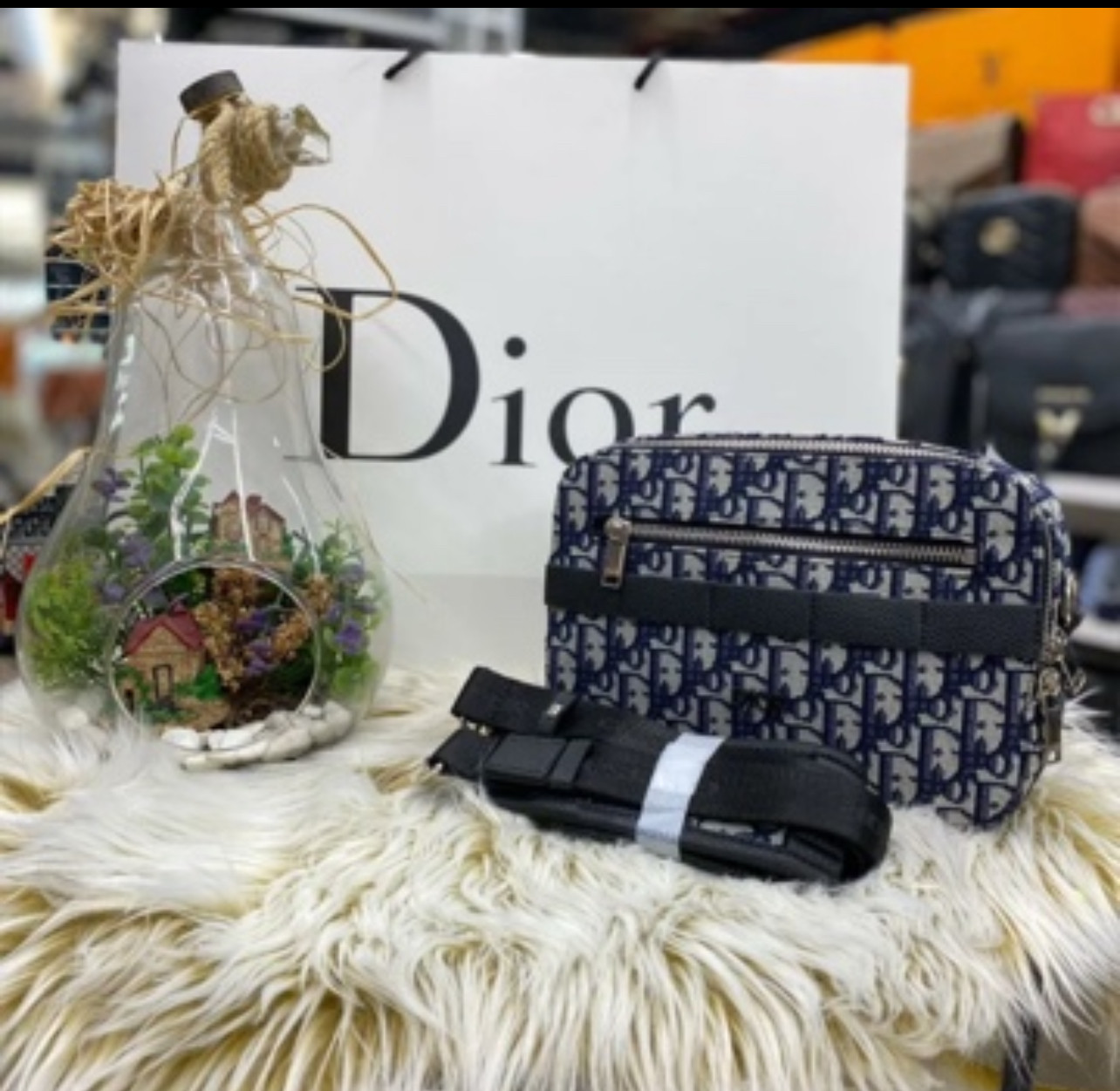 Dior